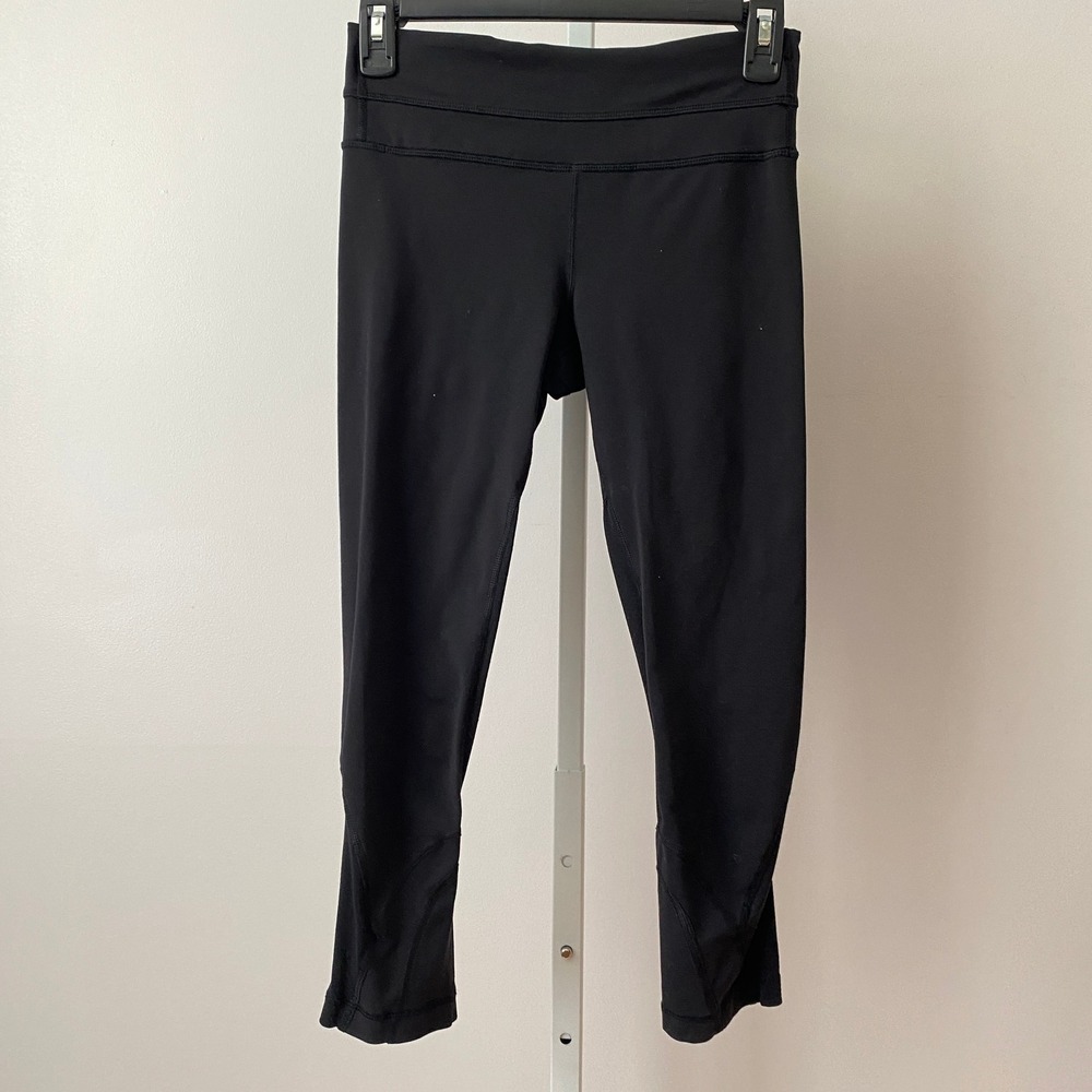 Lululemon 4 Black Crop Leggings Run Inspire Tight Yoga Pants Activewear  gym